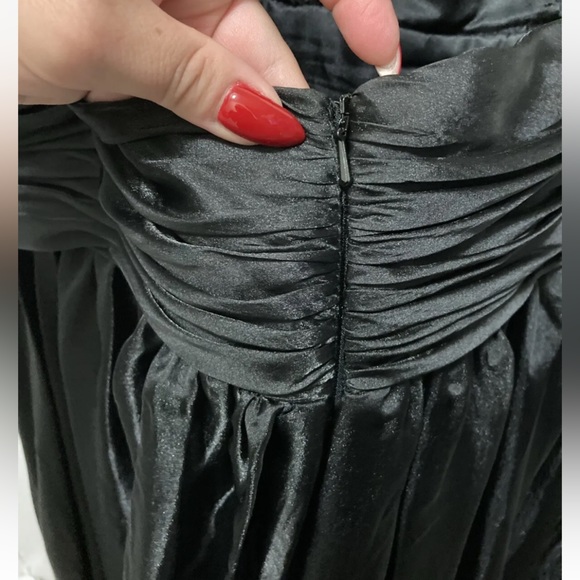 Mac Duggal Ruched Floral Chiffon Gown Size 20 Worn Once WITH ALTERATIONS - Picture 9 of 13